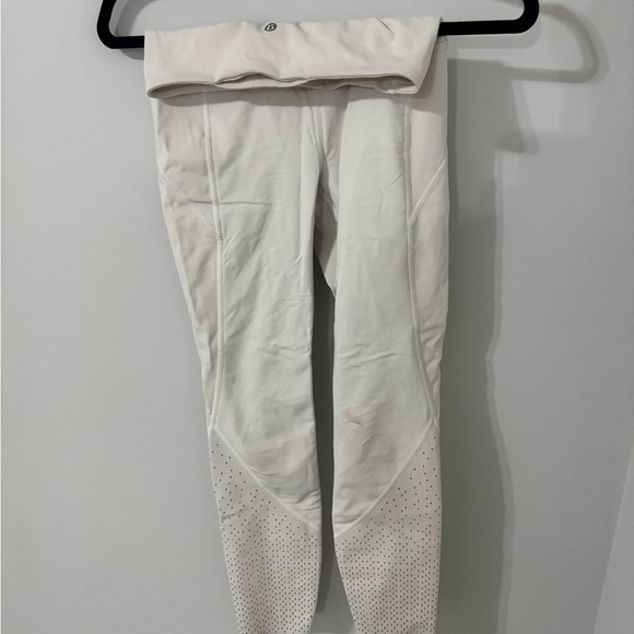 White Lululemon’s - Picture 1 of 2